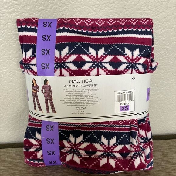 NWT Nautica 2-pc Nordic Fleece Pajamas Sleep Set - Picture 2 of 3